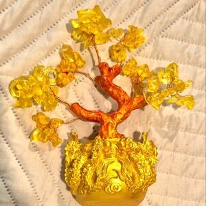 Golden Gem Tree Decor